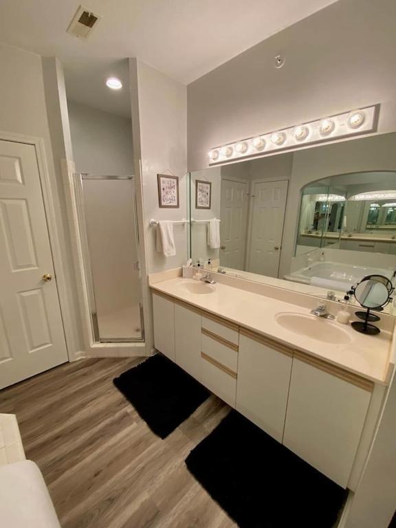 Sunago Suites Branson Bagian luar foto